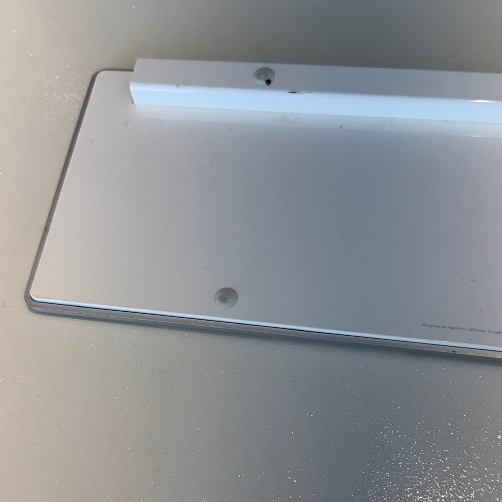 Apple Keyboard USB connection - Picture 3 of 9